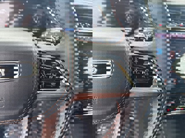 Used 2023 Jeep Grand Cherokee L Summit w/ Advanced Protech Group IV image 21