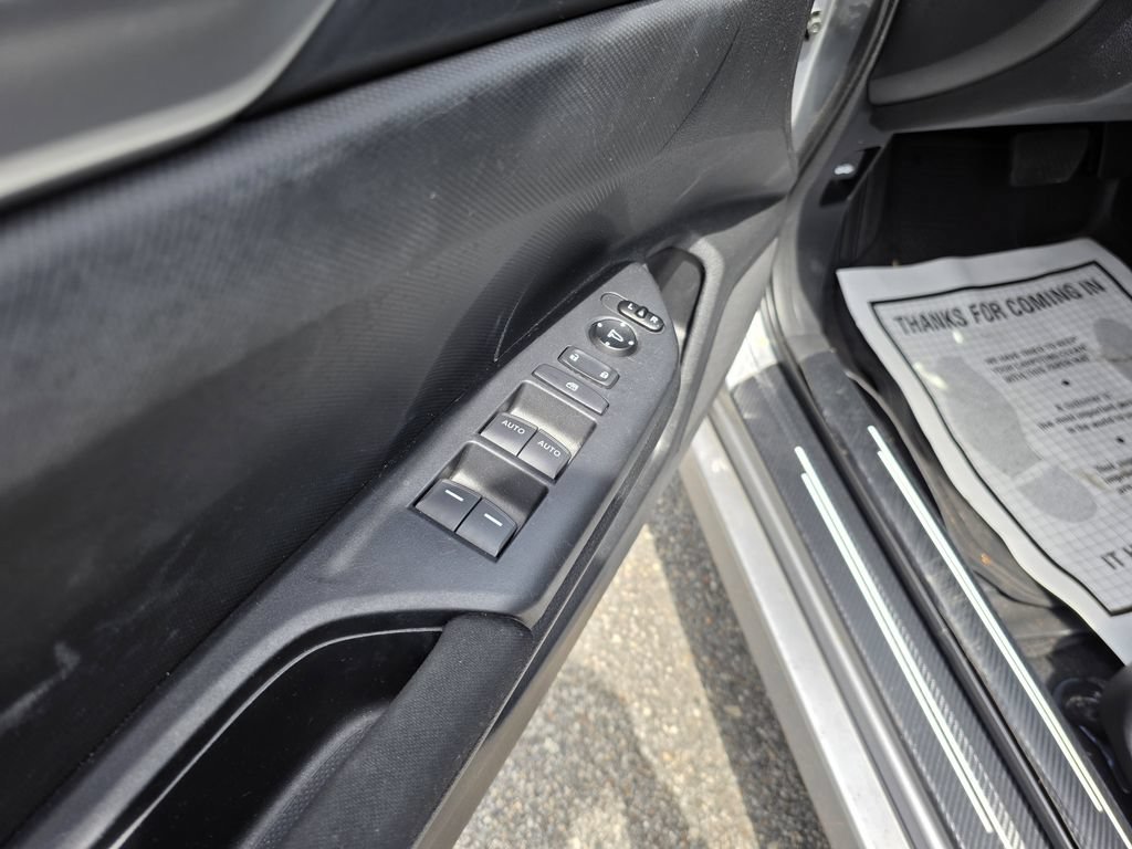 Used 2020 Honda Civic LX image 16