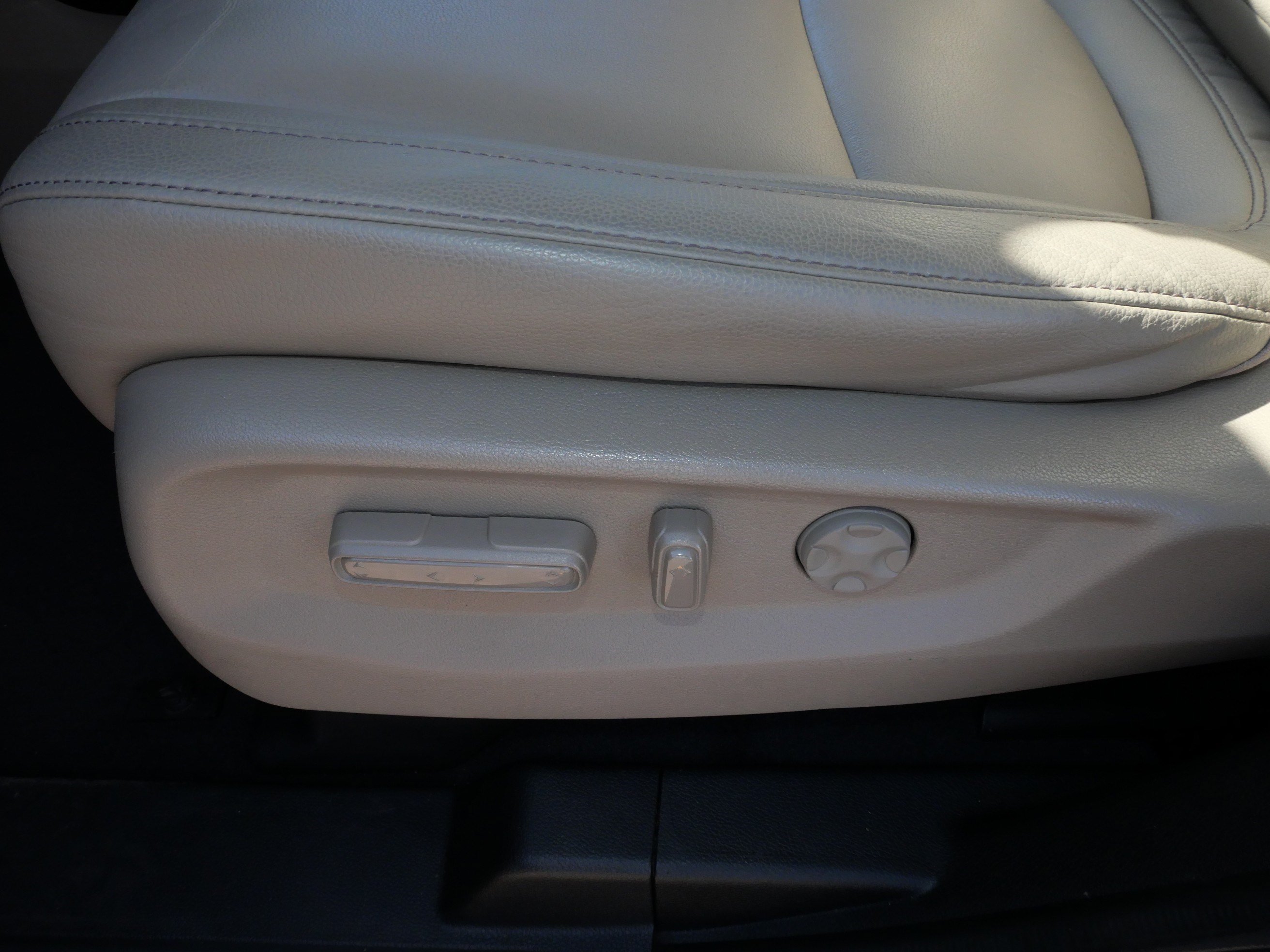 Certified 2021 Honda Odyssey Touring image 20