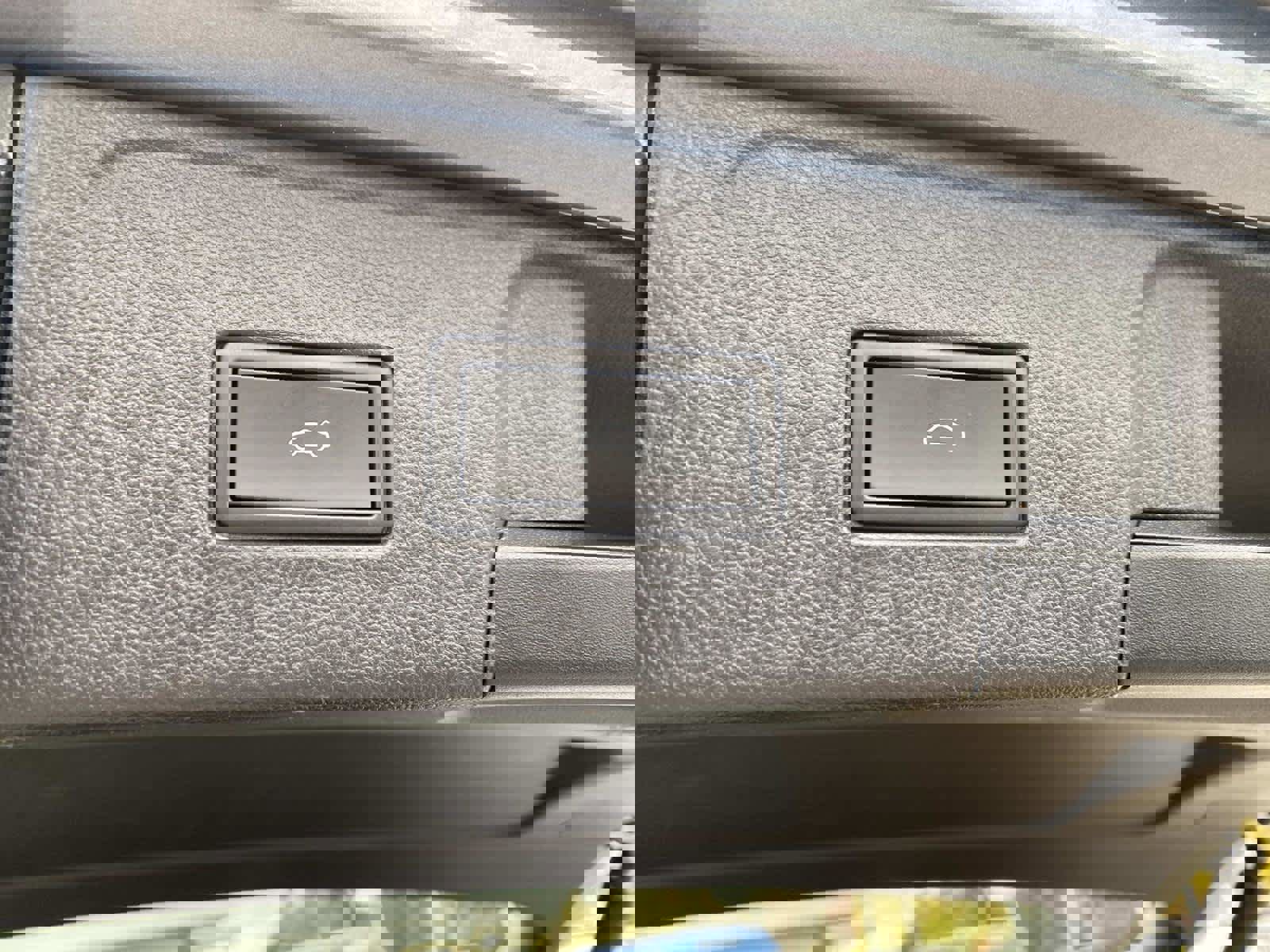 Used 2022 Volkswagen Atlas SE image 6