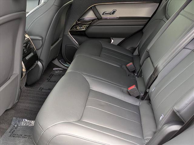 Certified 2025 Land Rover Range Rover Sport Dynamic SE AWD/4WD image 20