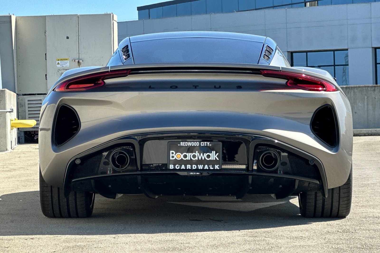 Used 2024 Lotus Emira First Edition image 6