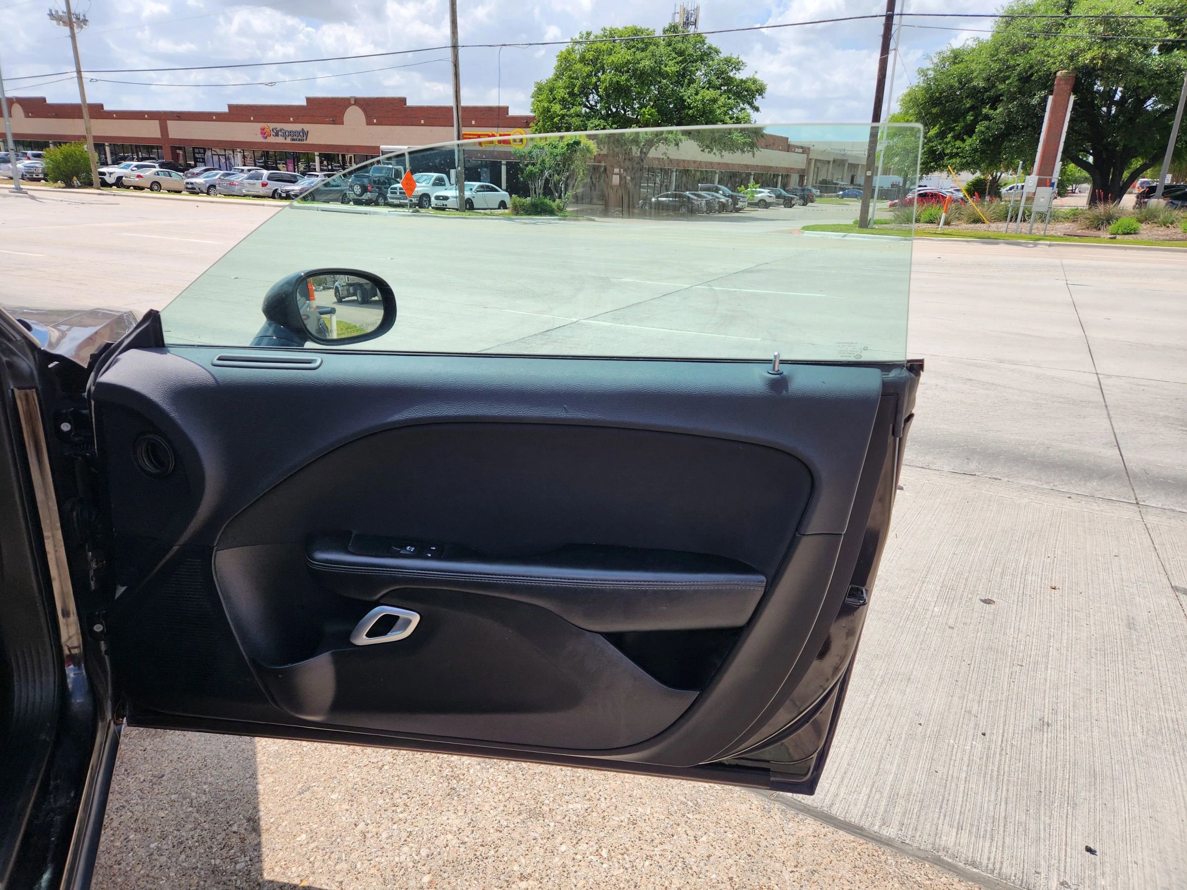 Used 2018 Dodge Challenger R/T image 10