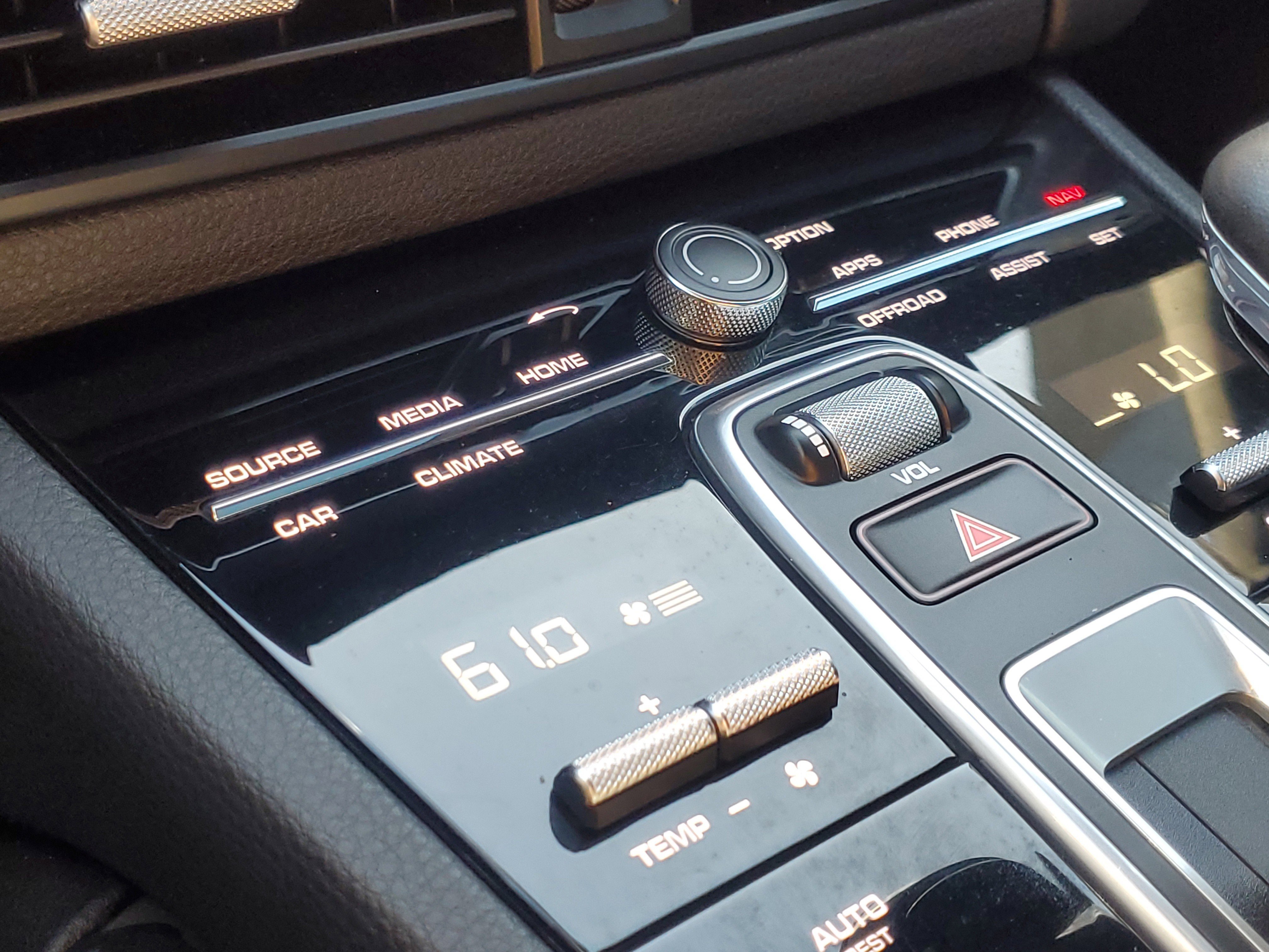 Used 2022 Porsche Cayenne S image 29