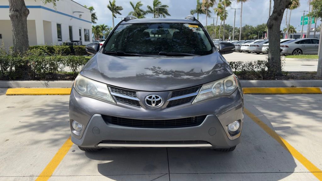Used 2013 Toyota RAV4 Limited FWD image 2