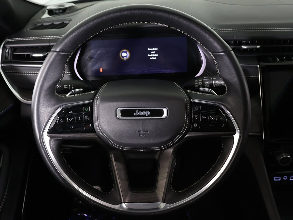 Used 2022 Jeep Grand Cherokee Overland w/ Luxury Tech Group IV image 49