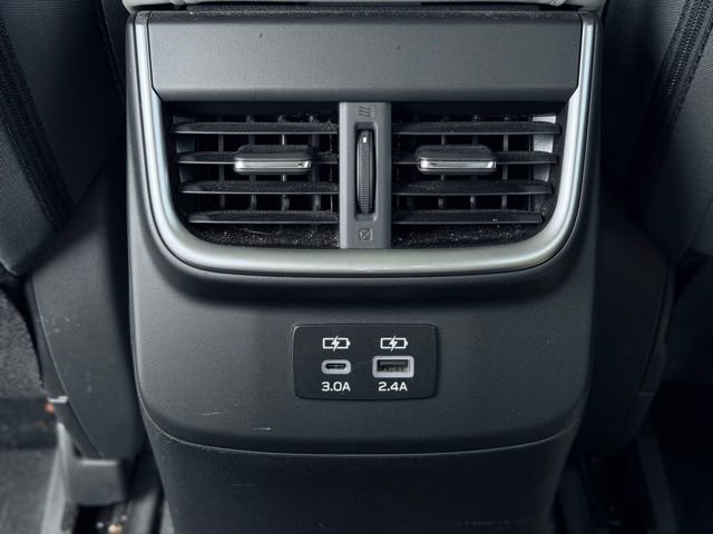 Used 2023 Subaru Outback Premium AWD/4WD image 22