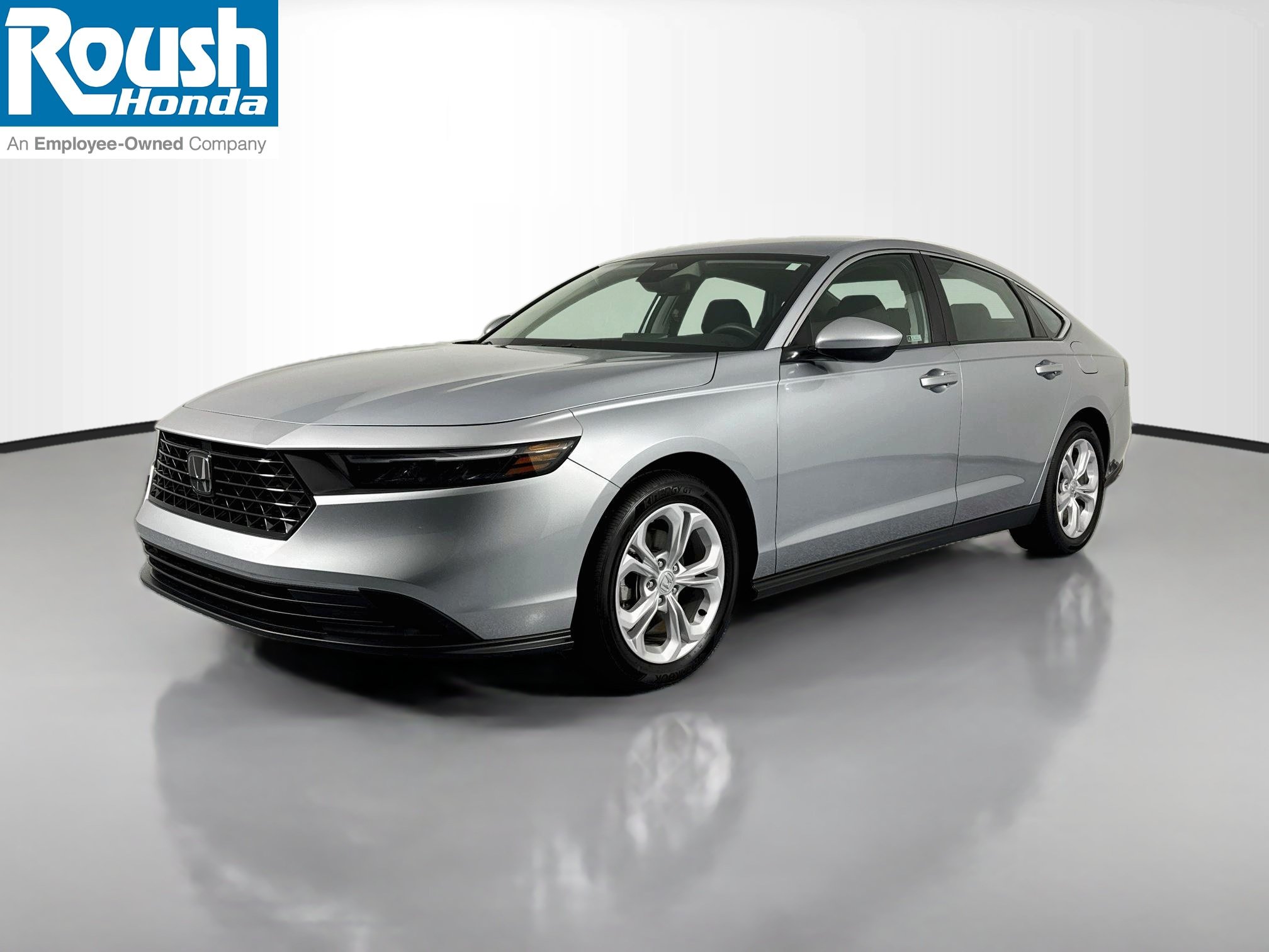 Certified 2023 Honda Accord LX image 1