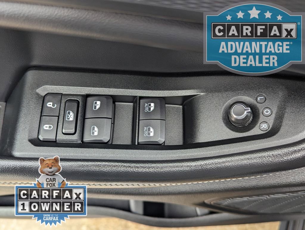 Used 2024 Jeep Grand Cherokee Altitude AWD/4WD image 15