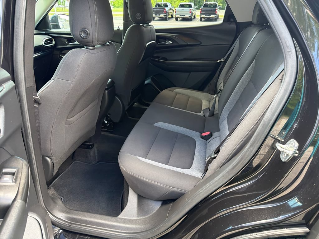Used 2021 Chevrolet TrailBlazer LT AWD/4WD image 22