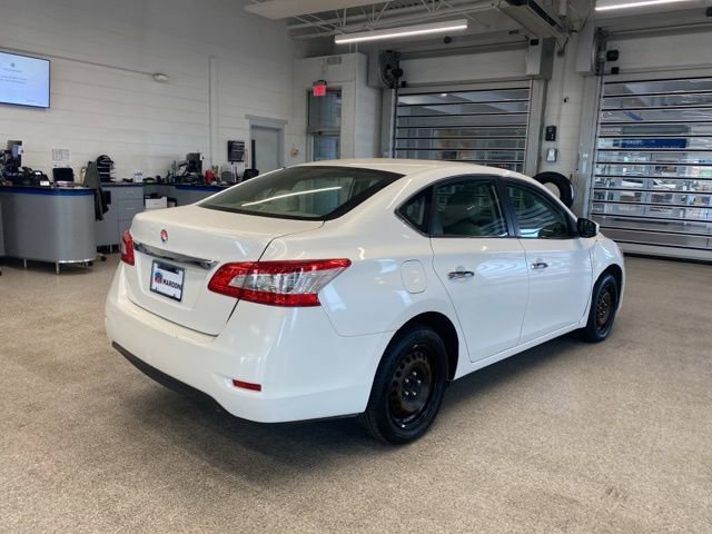 Used 2014 Nissan Sentra SV FWD image 5