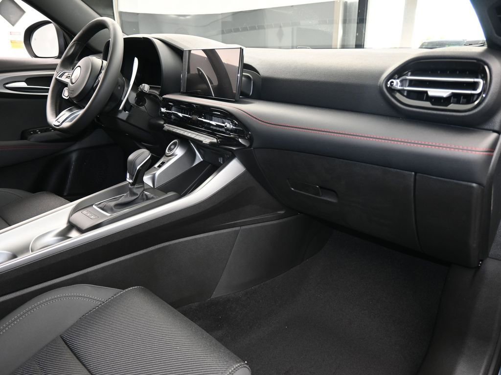 Used 2025 Dodge Hornet R/T w/ Tech Pack image 40