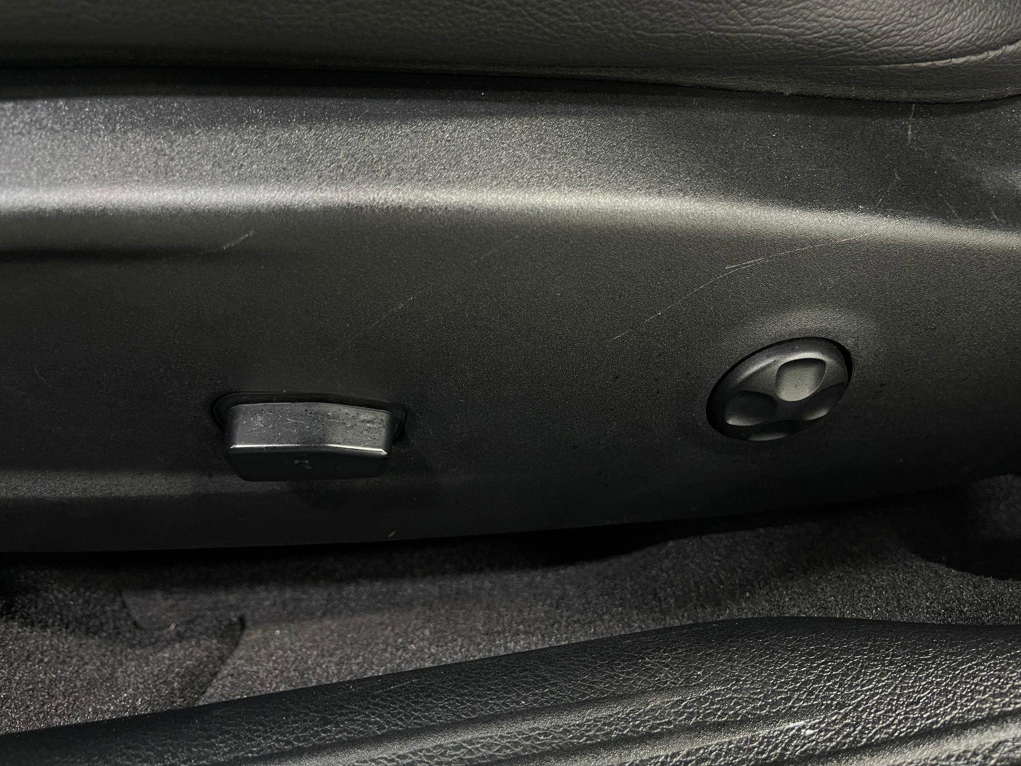 Used 2018 Dodge Challenger R/T Scat Pack RWD image 16