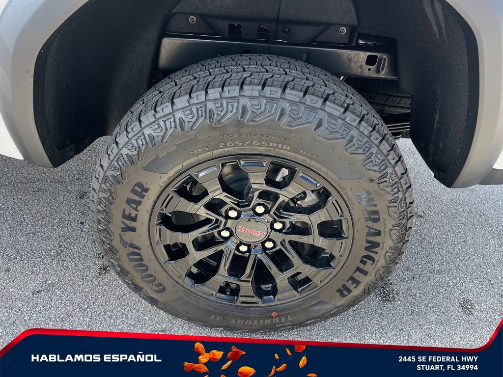 New 2026 GMC Canyon Elevation RWD image 9