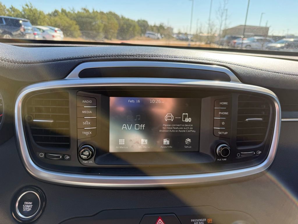 Used 2020 Kia Sorento S image 17