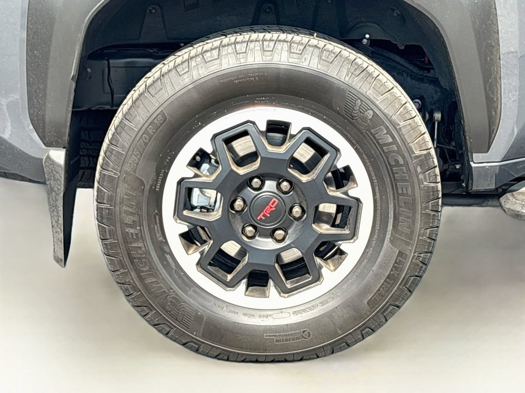 Certified 2025 Toyota 4Runner TRD Off-Road Premium w/ Tow Technology Package AWD/4WD image 33