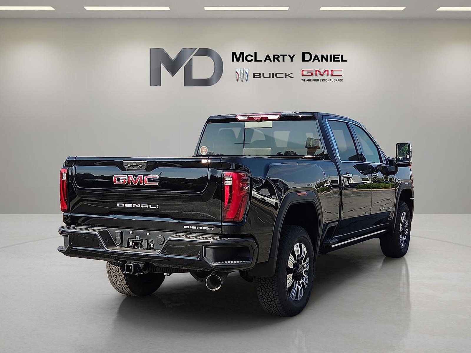 New 2026 GMC Sierra 2500 Denali w/ Max Trailering Package image 5