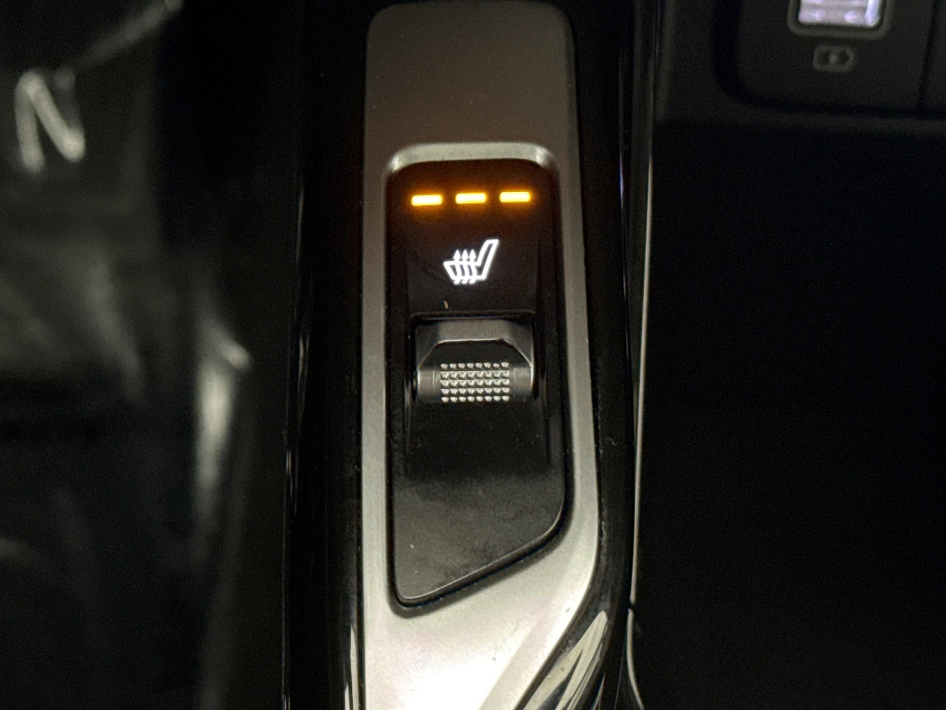 Used 2023 Kia Sorento SX image 22