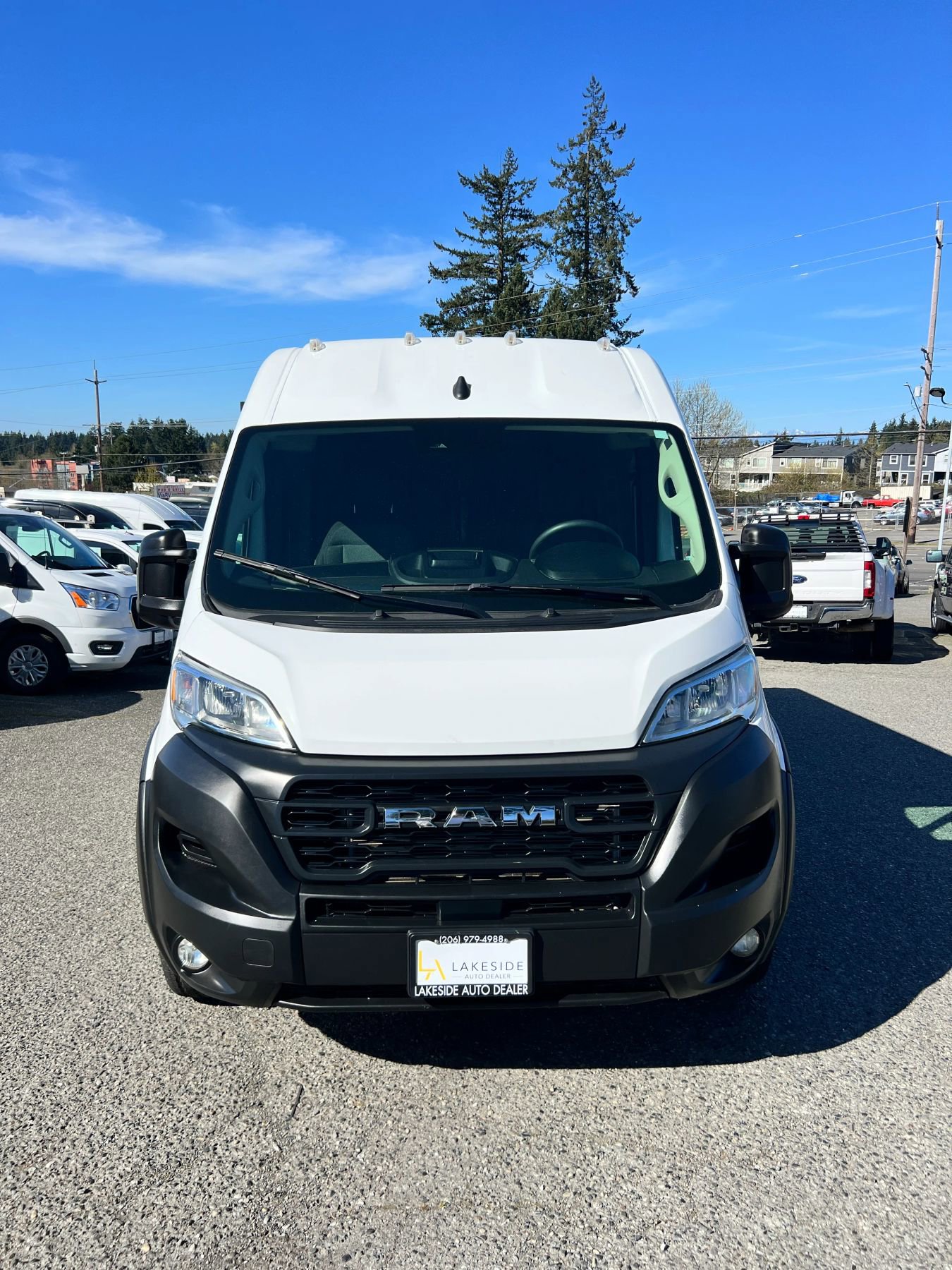 Used 2025 RAM ProMaster 2500 w/ Convenience Group image 2