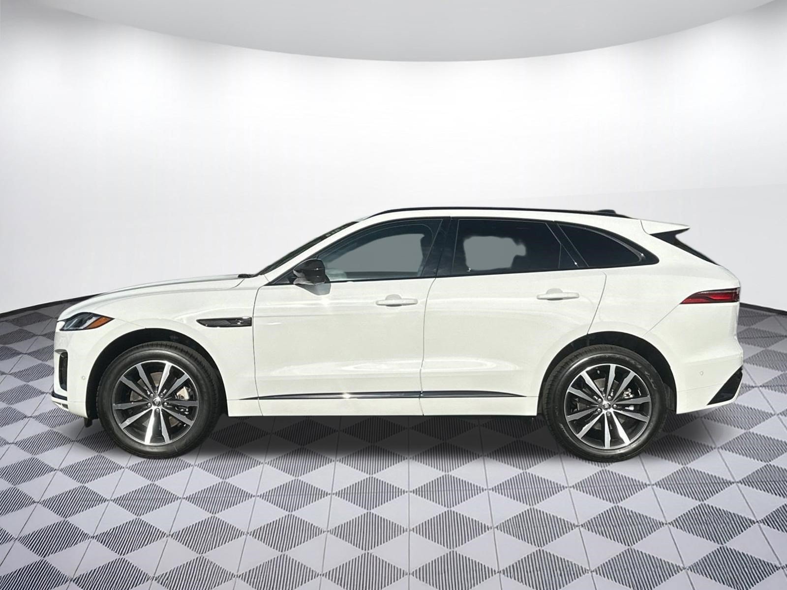 New 2026 Jaguar F-PACE R-Dynamic S AWD/4WD image 2