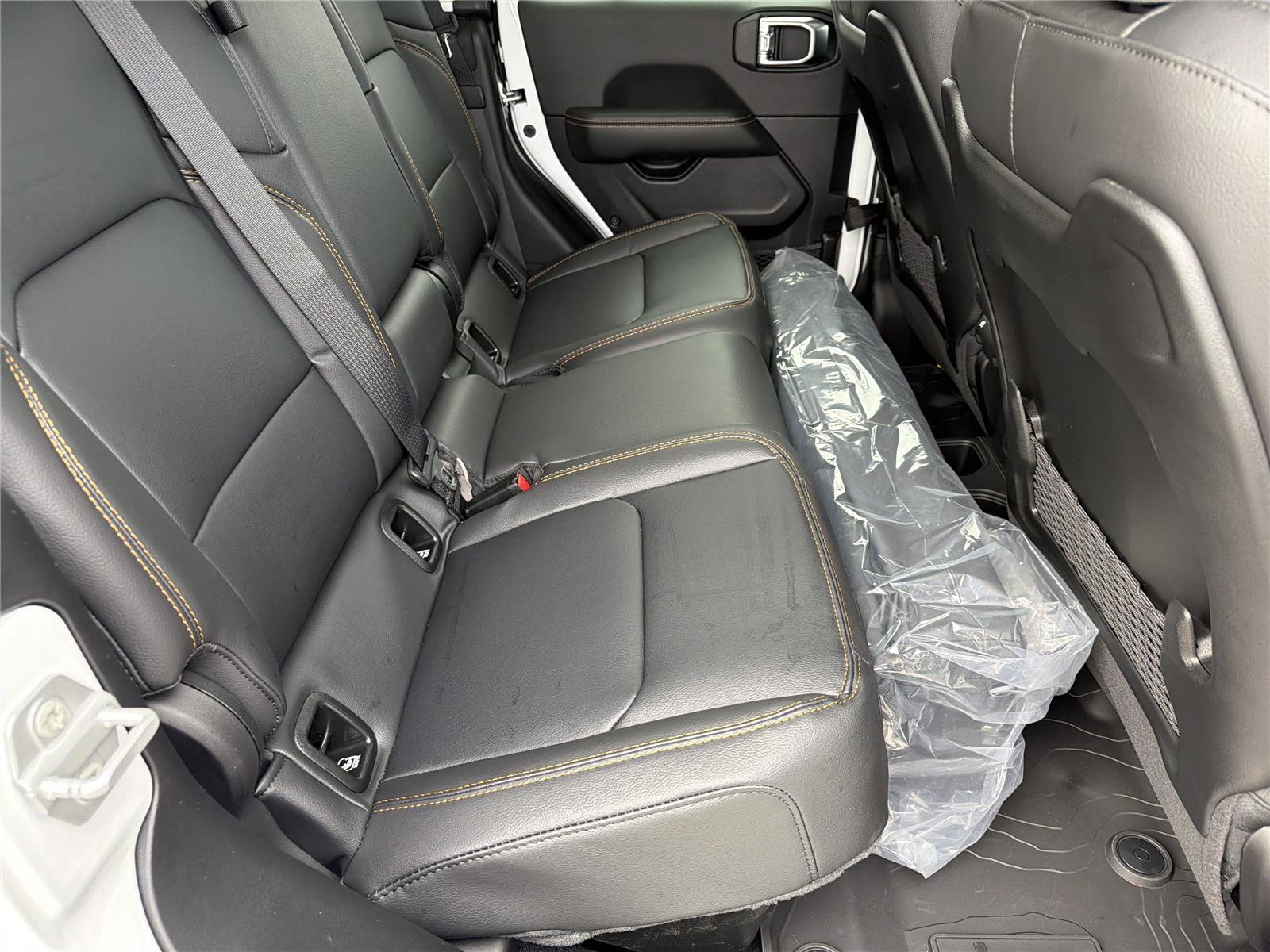 New 2026 Jeep Gladiator Sahara image 16