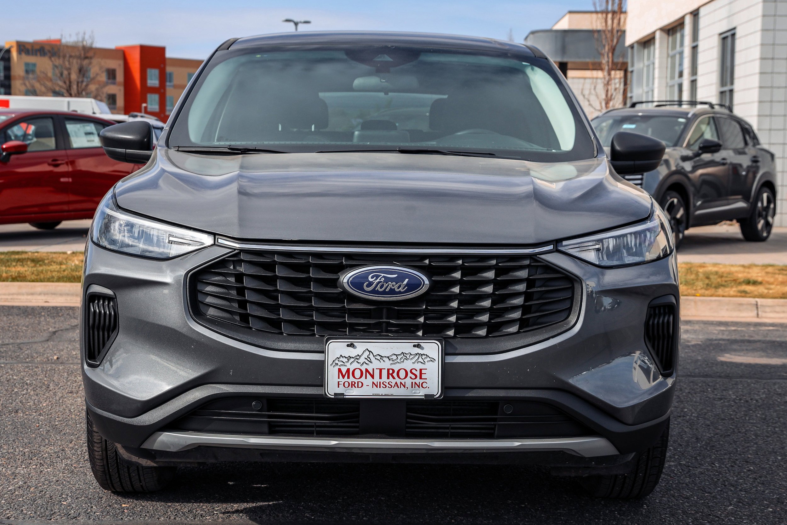 Used 2024 Ford Escape Active AWD/4WD image 2