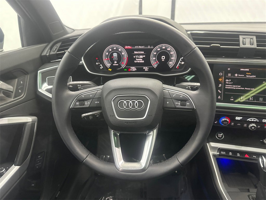 Used 2024 Audi Q3 2.0T Premium Plus image 26