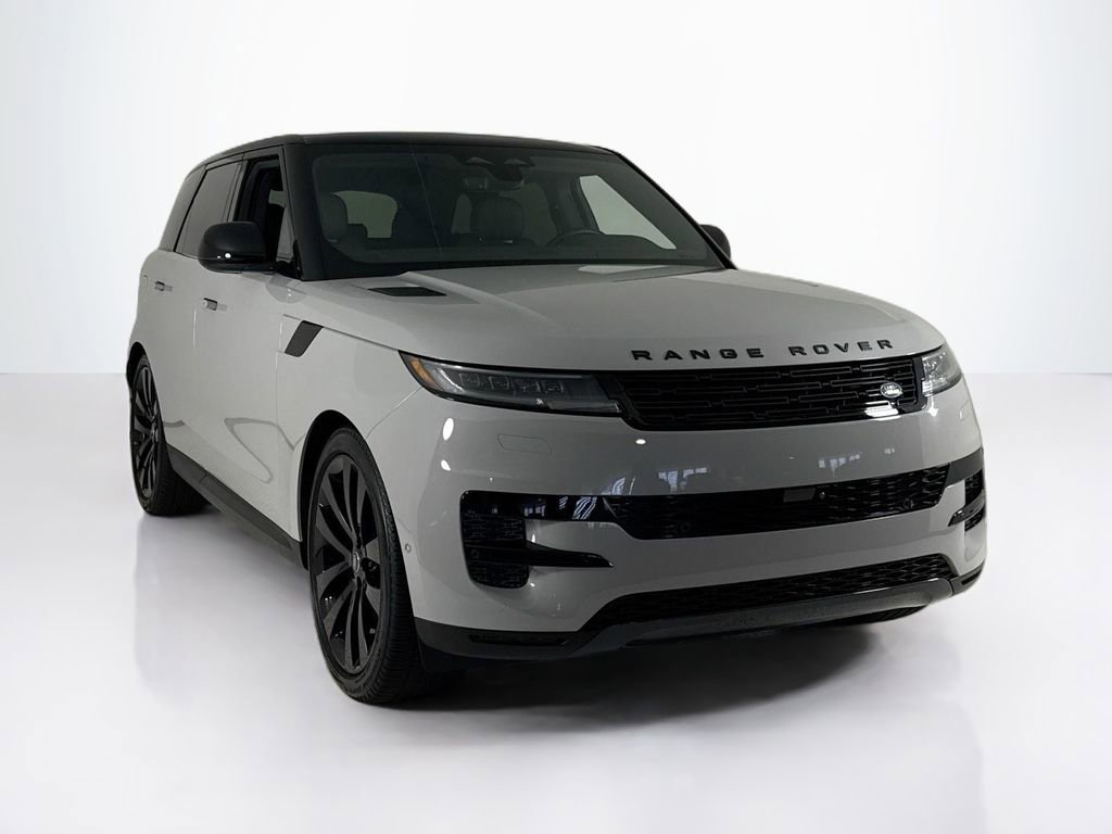 Used 2024 Land Rover Range Rover Sport SE image 7