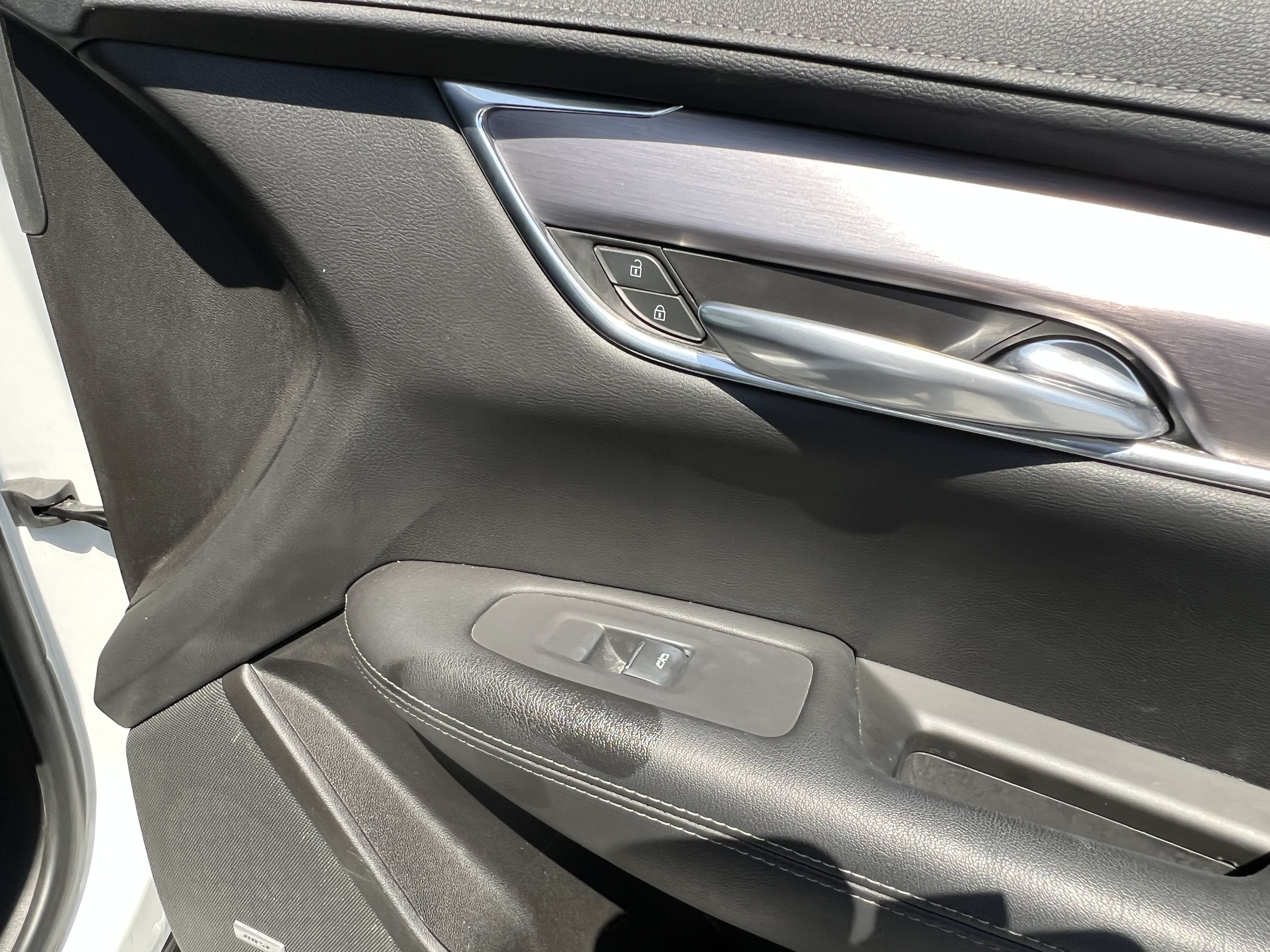 Used 2021 Cadillac XT5 Luxury AWD/4WD image 17