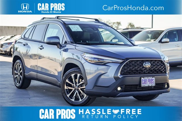 Used 2022 Toyota Corolla Cross XLE