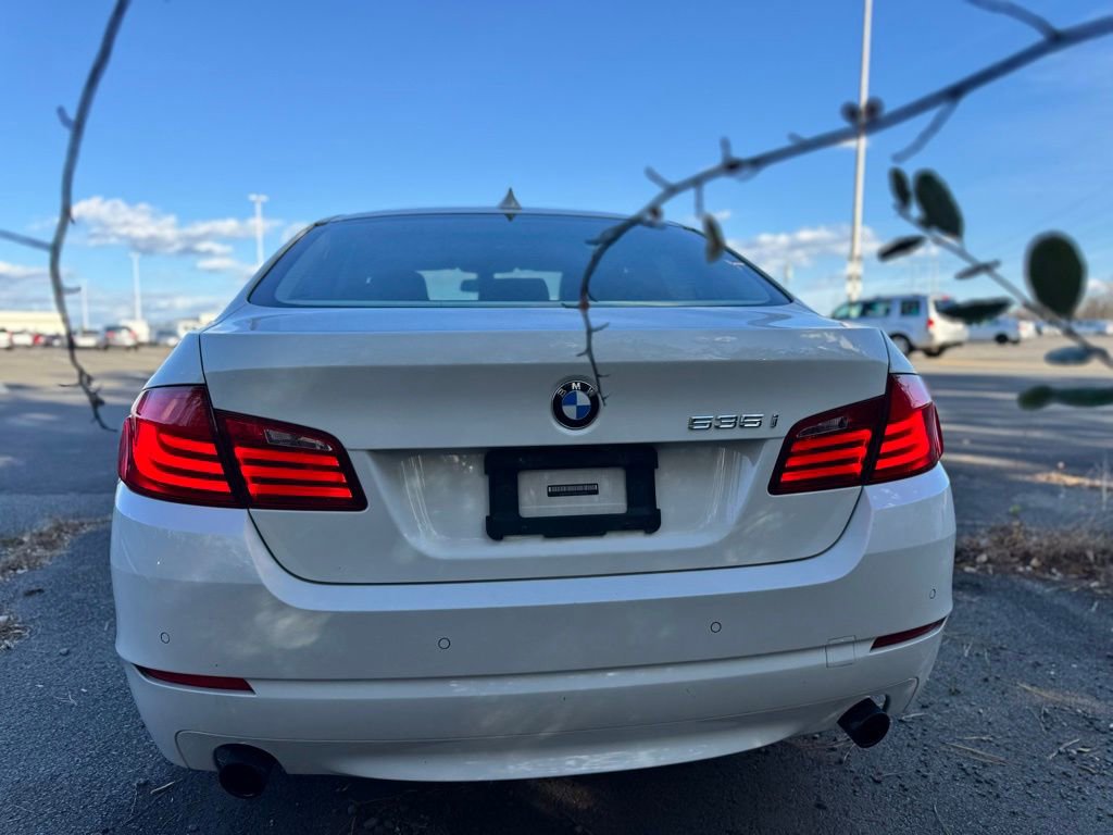 Used 2011 BMW 535i Sedan image 7