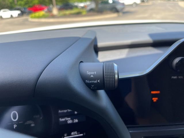 Certified 2026 Lexus UX 300h FWD w/ Accessory Package (Z2) image 23