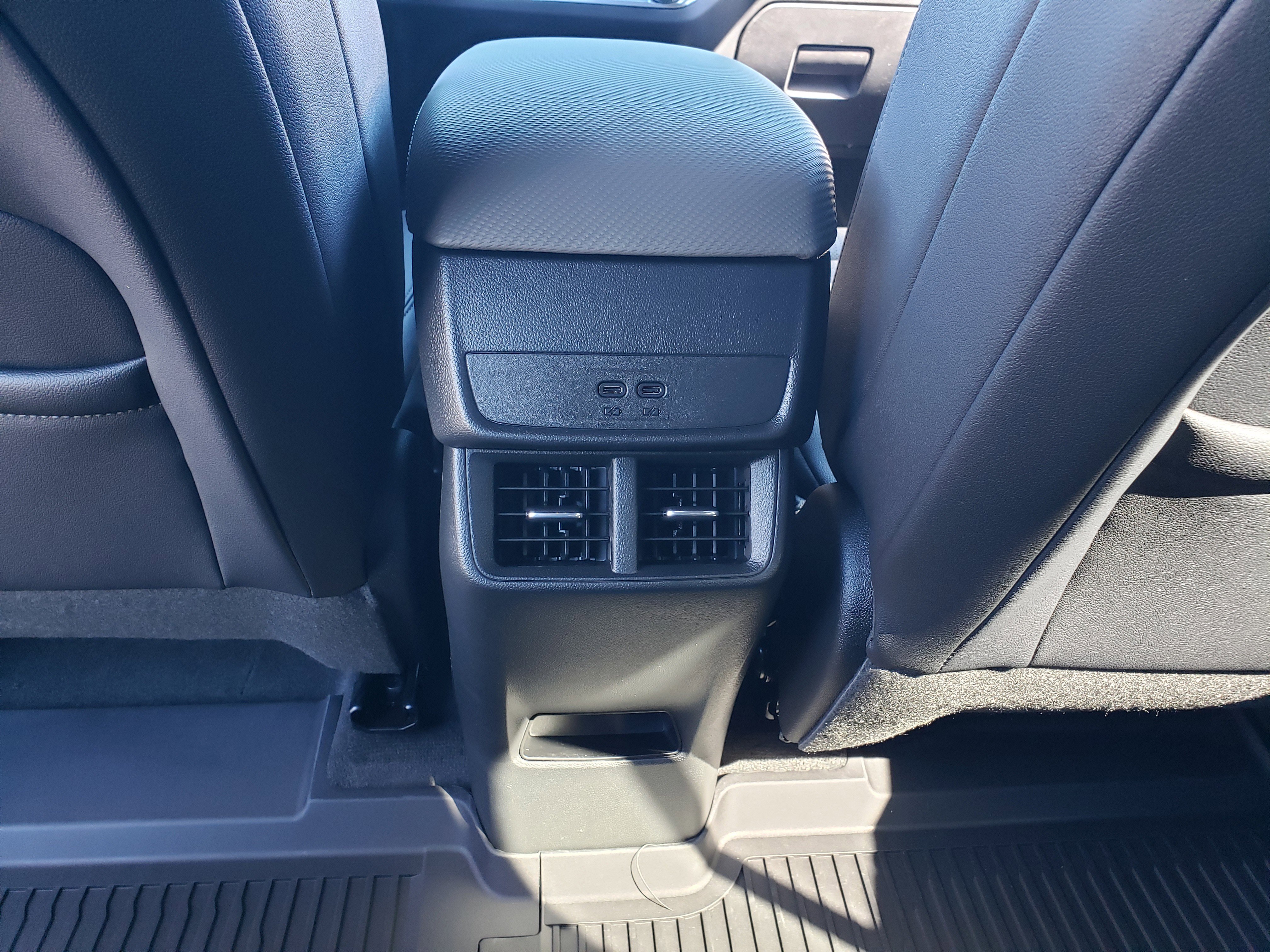 New 2026 Chevrolet Equinox LT w/ Convenience Package II image 34