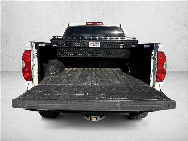 Used 2016 Toyota Tundra SR5 image 7