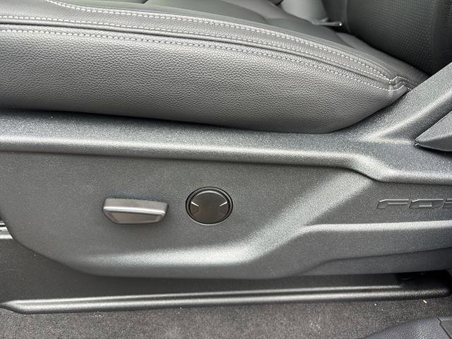 New 2026 Ford F250 XLT w/ XLT Premium Package image 12