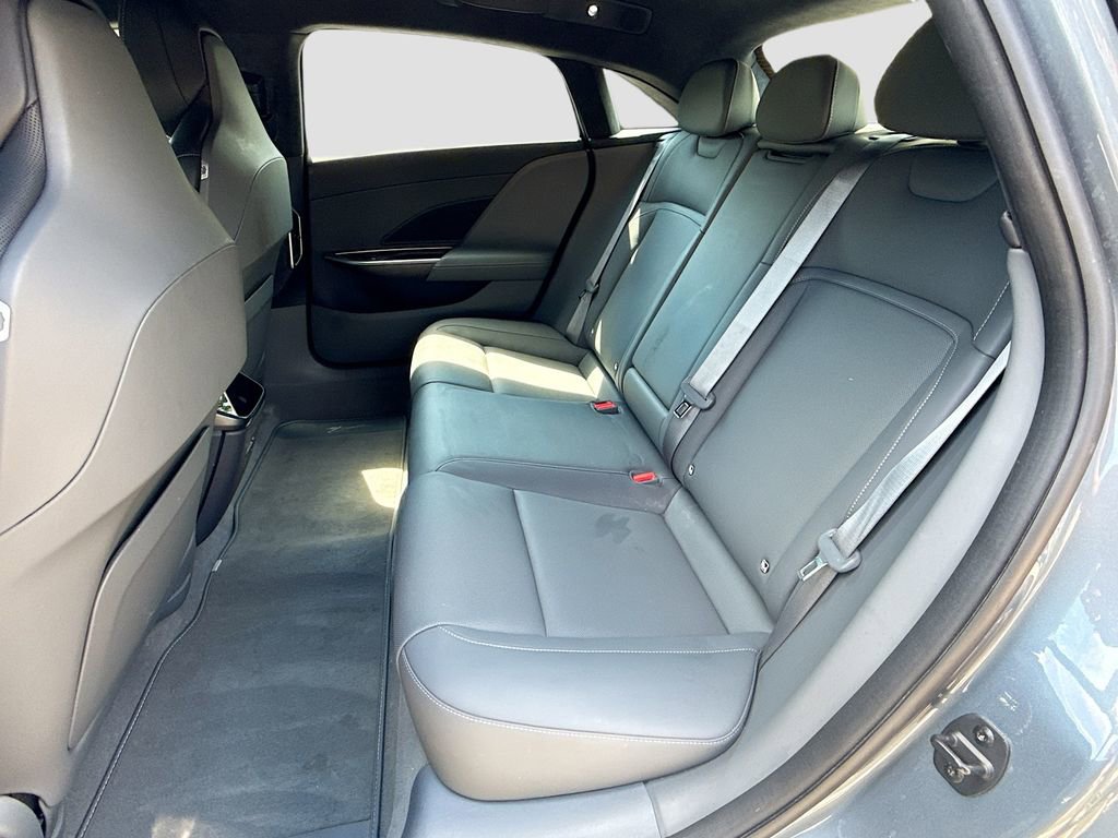 Used 2024 Lucid Air Touring image 22