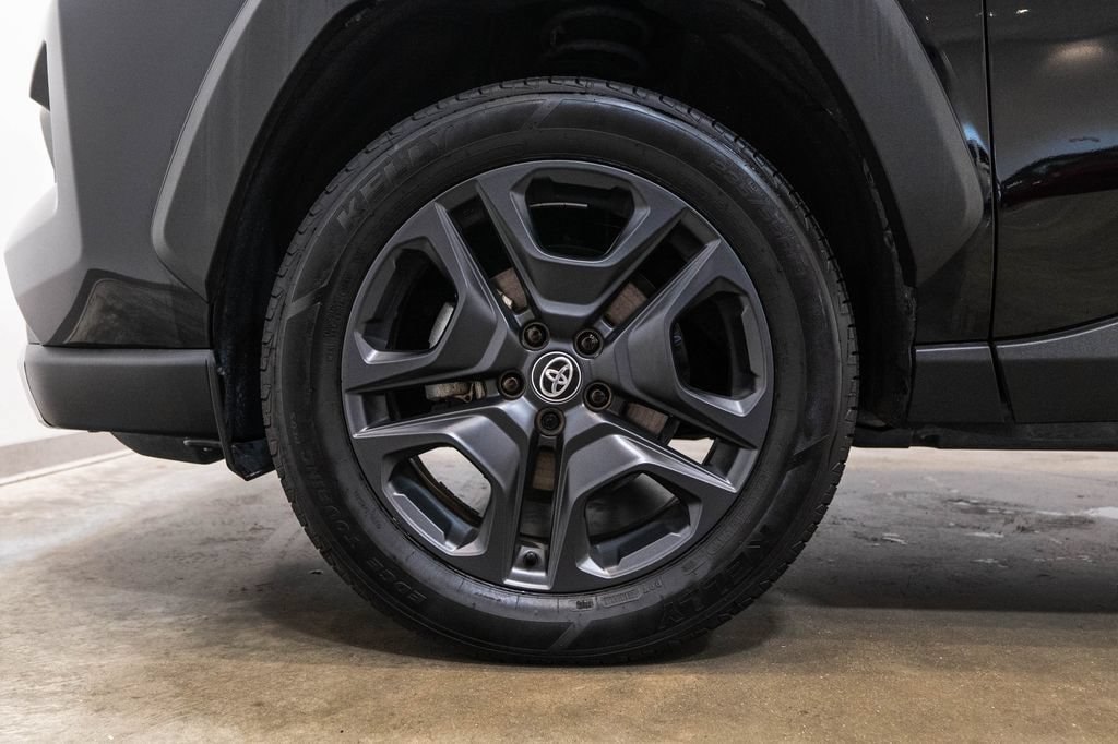 Used 2024 Toyota RAV4 Adventure AWD/4WD image 11