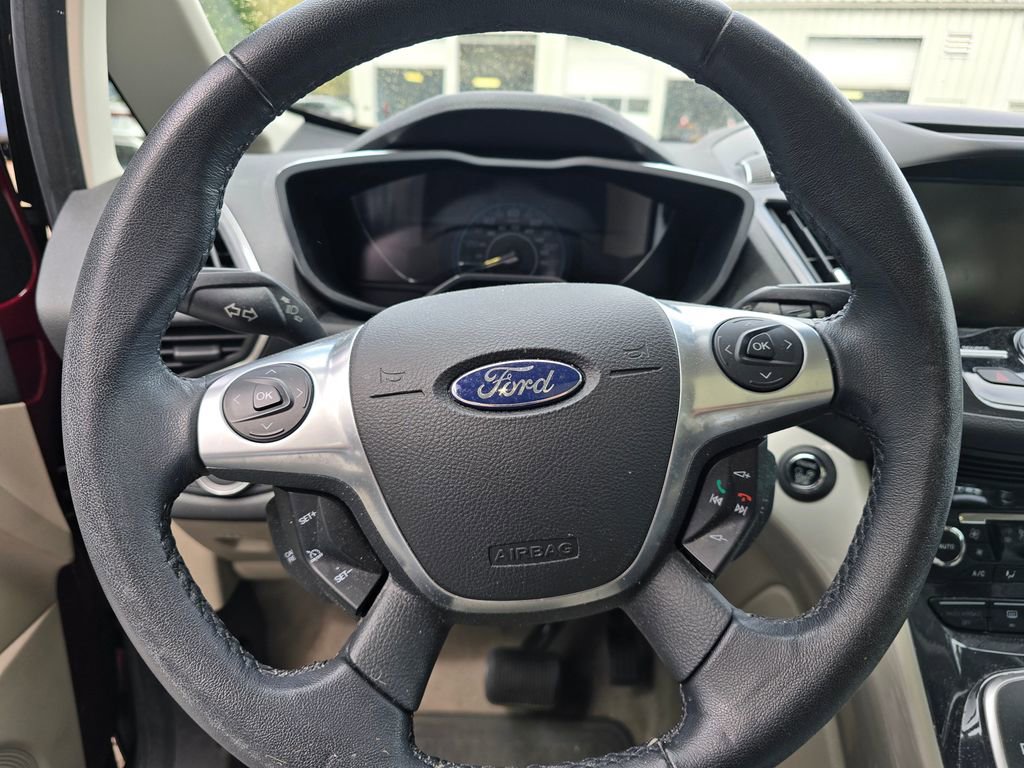 Used 2013 Ford C-MAX SEL image 3