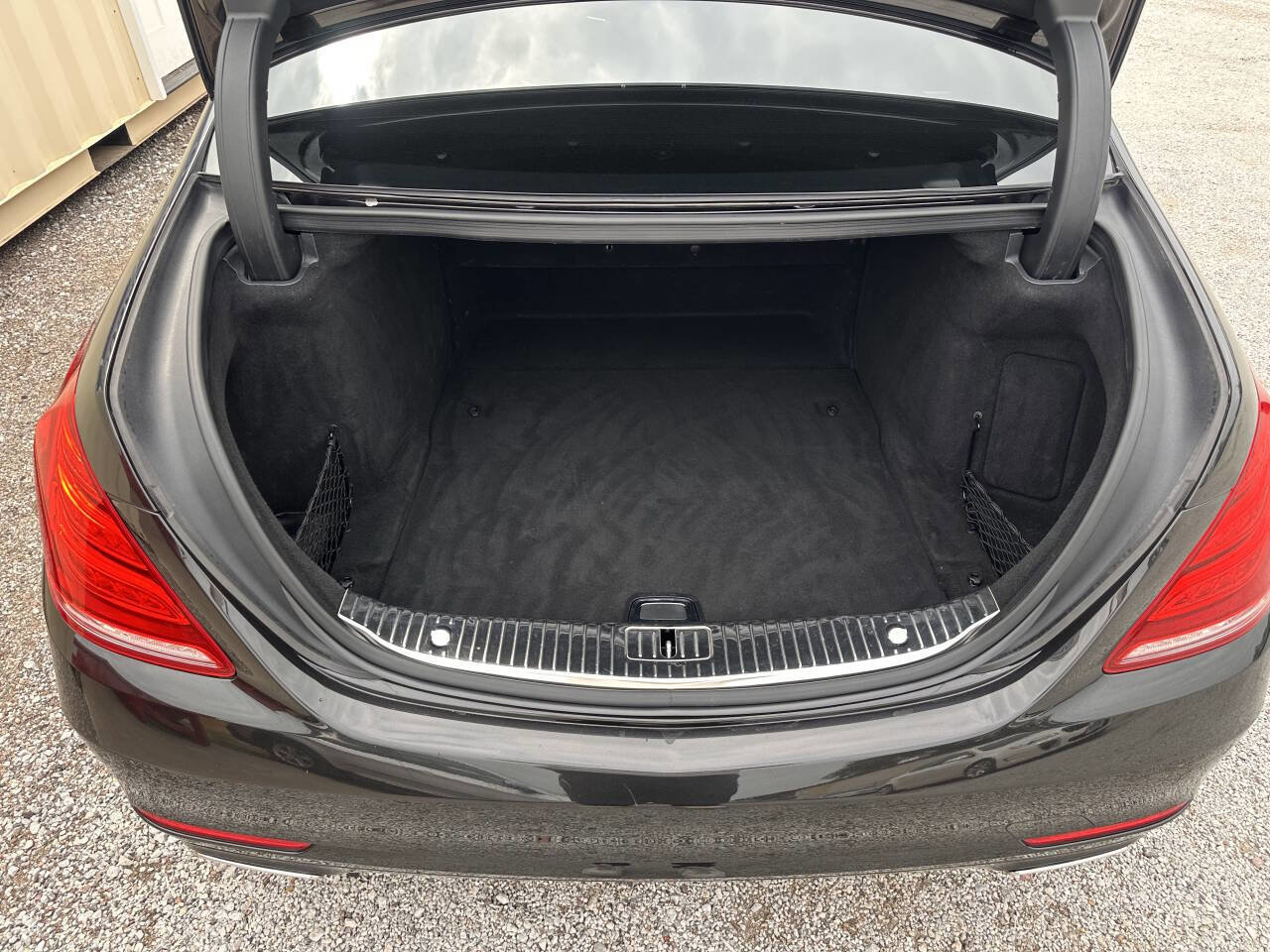 Used 2015 Mercedes-Benz S 550 Sedan image 6