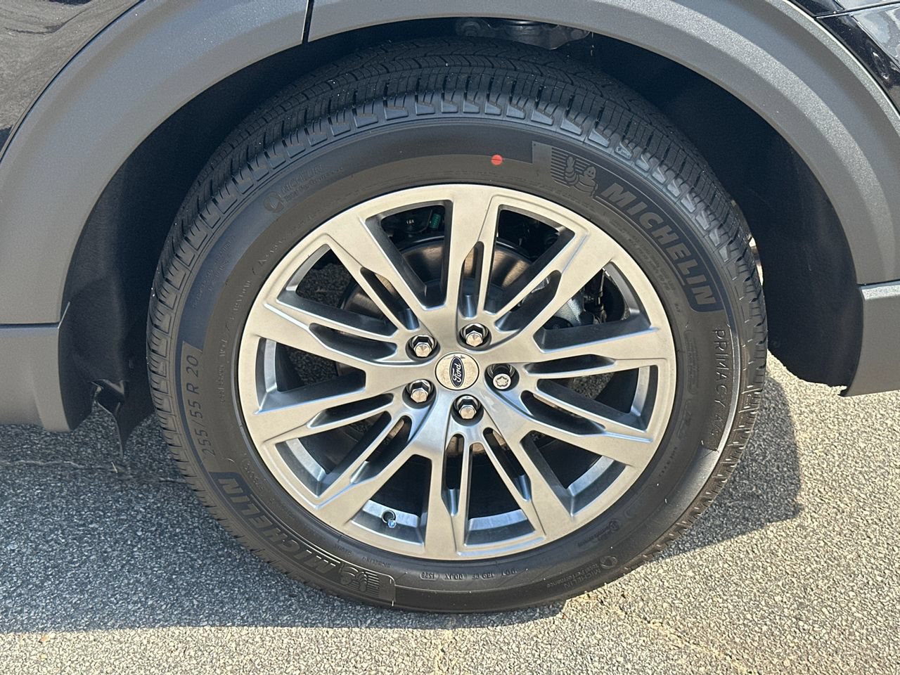 New 2026 Ford Explorer Platinum RWD image 20