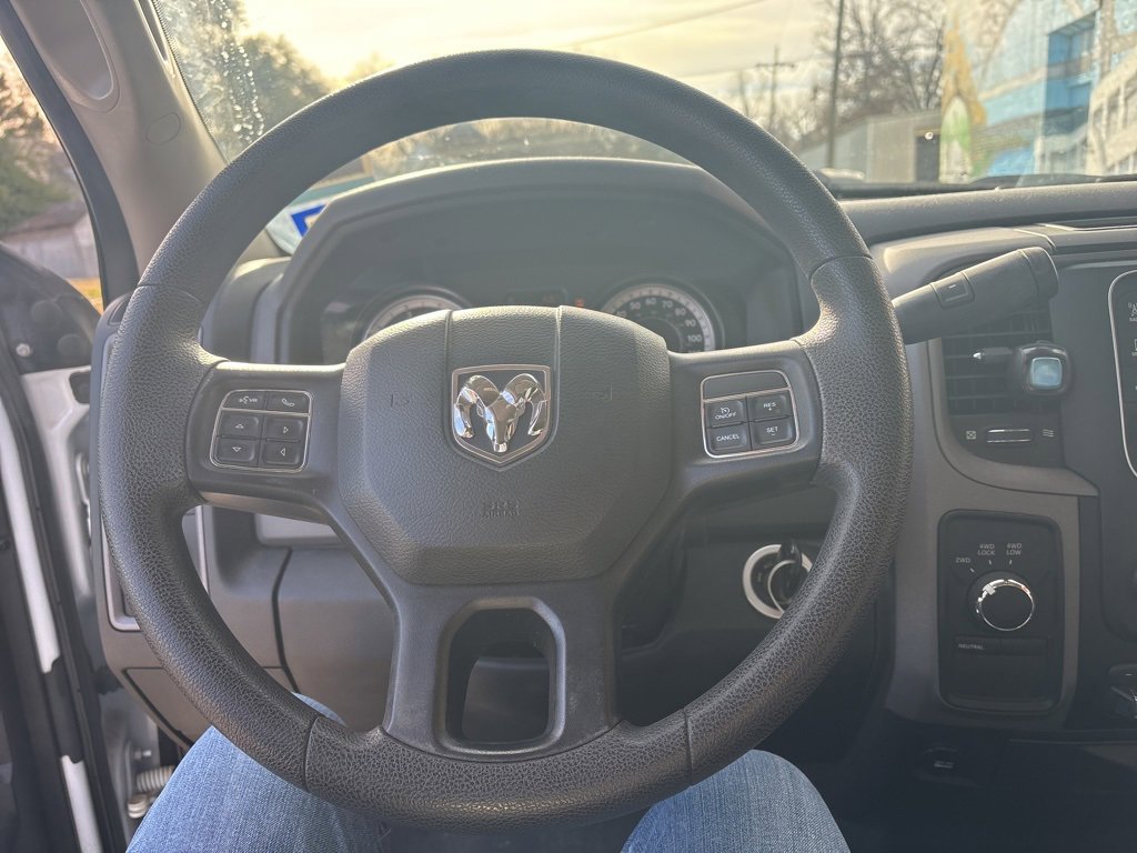 Used 2017 RAM 2500 Tradesman w/ Chrome Appearance Group image 13