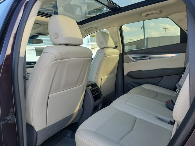 Used 2021 Cadillac XT5 Premium Luxury FWD image 22