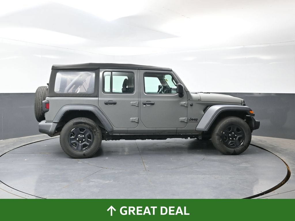 Used 2023 Jeep Wrangler Unlimited Sport AWD/4WD image 2