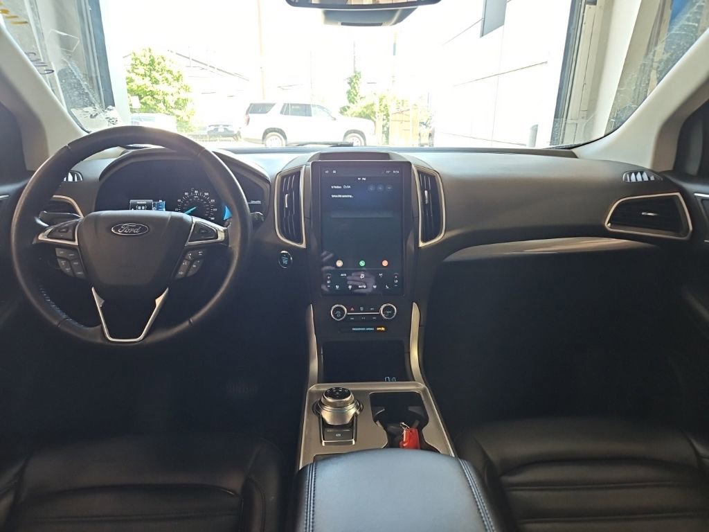 Used 2024 Ford Edge SEL w/ Convenience Package AWD/4WD image 5