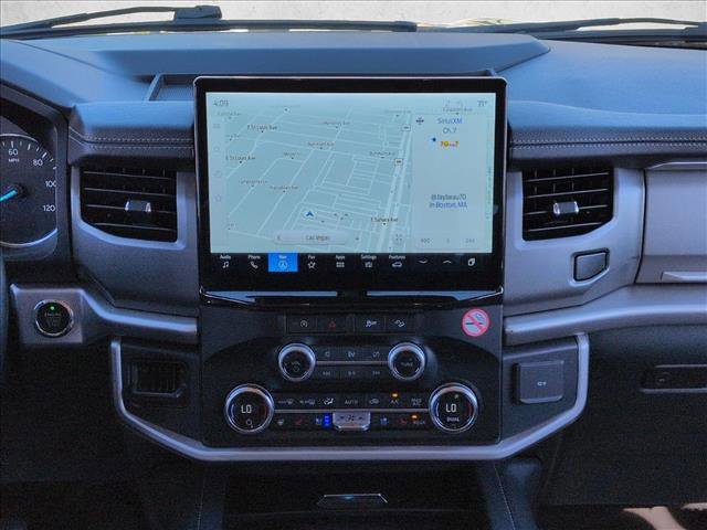 Used 2024 Ford Expedition Max XLT image 15