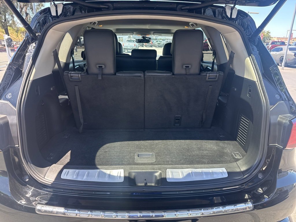 Used 2019 INFINITI QX60 Luxe w/ Essential Package image 7