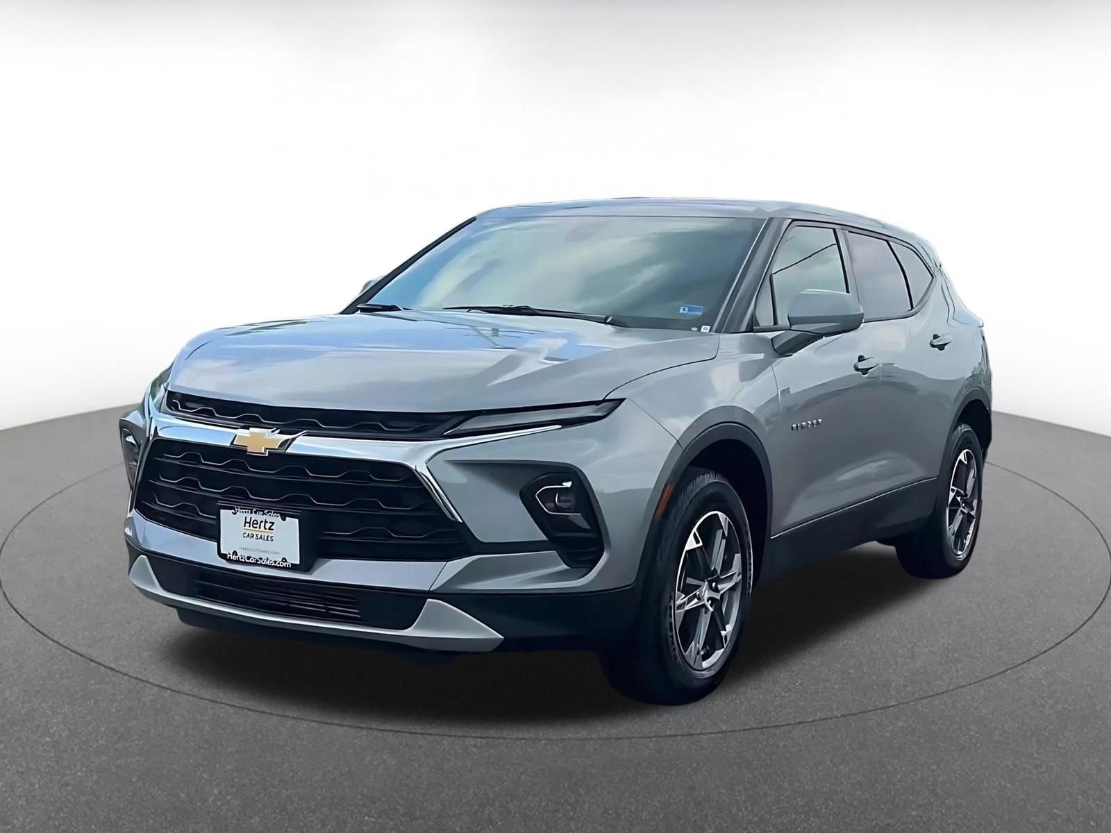 Used 2025 Chevrolet Blazer LT FWD image 7