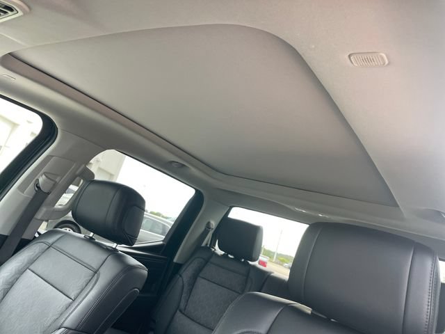 Used 2024 Toyota Tundra Limited AWD/4WD image 22