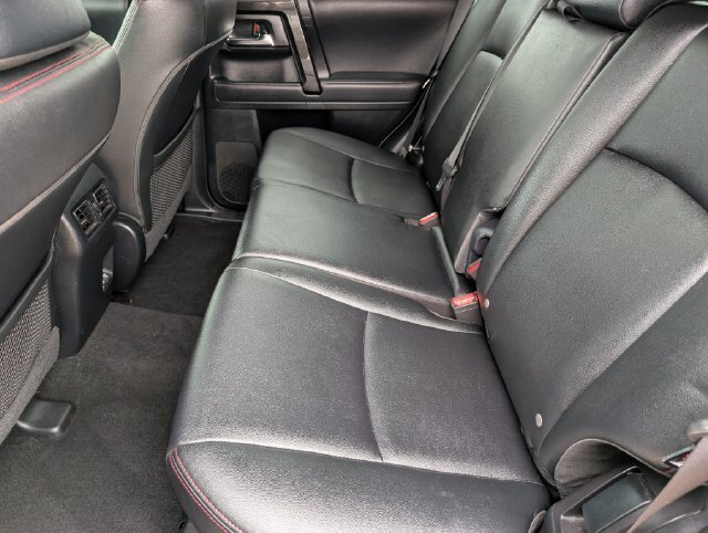 Used 2020 Toyota 4Runner Venture w/ Moonroof Package AWD/4WD image 19