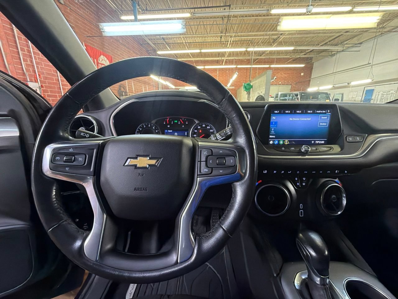 Used 2020 Chevrolet Blazer LT FWD image 29
